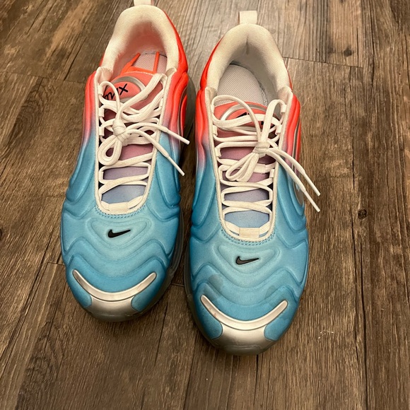 Nike Air Max 270 - Picture 5 of 6